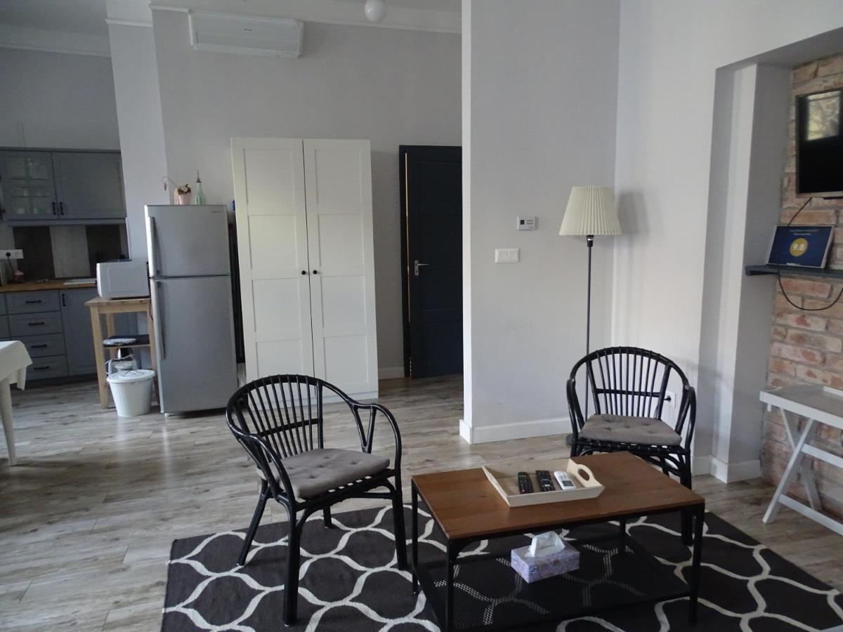 Ovaros Apartman Veszprém المظهر الخارجي الصورة