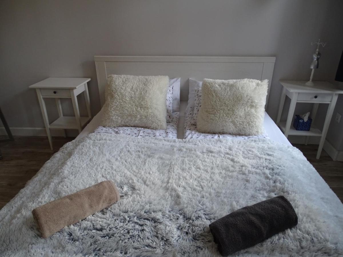 Ovaros Apartman Veszprém المظهر الخارجي الصورة