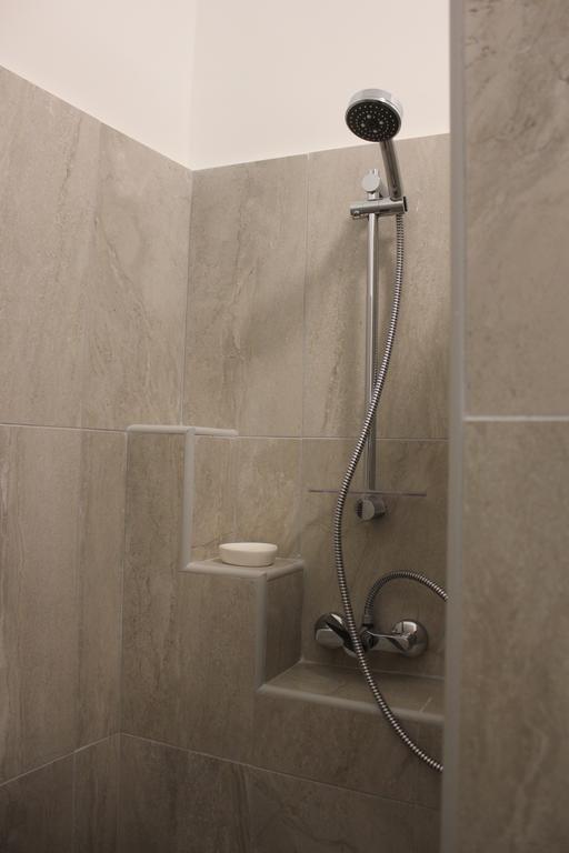 Ovaros Apartman Veszprém المظهر الخارجي الصورة