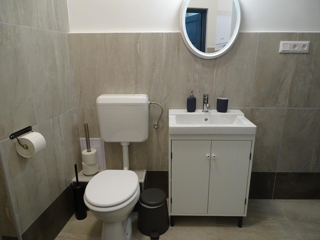 Ovaros Apartman Veszprém المظهر الخارجي الصورة